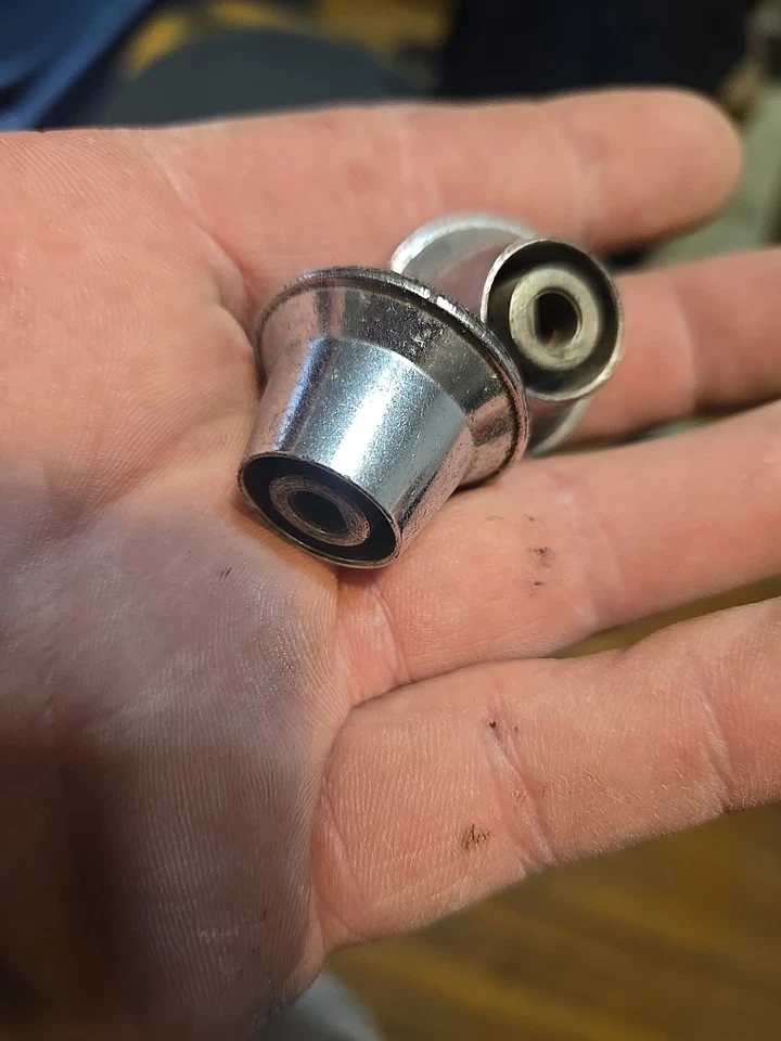 Oldsmobile Cutlass 442 1970 71 72 Vista Cruiser GM JUEGO DE PERILLAS DE RADIO OEM Foto 3 de 4