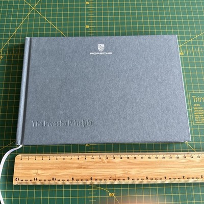 Porsche 2022 Hardcover Road Car Range Booklet Katalog Prospekt Buch Prospekt 