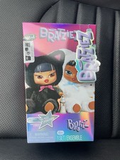 BRATZ BRATZIEZ ICONZ SERIEZ PLUSH KEYCHAIN BLIND BOX In Hand Ready To Ship