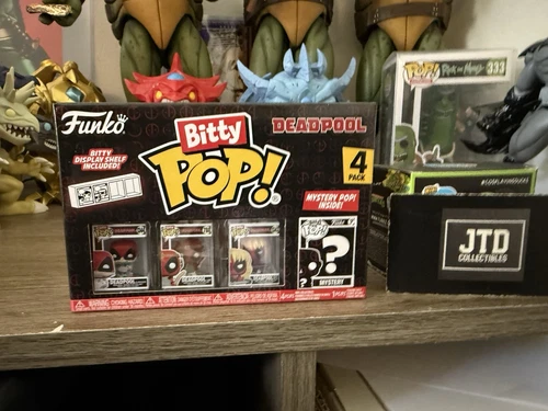 Funko Bitty POP!: DEADPOOL 4 Pack + Bitty POP! Display Shelf. New & Sealed Box