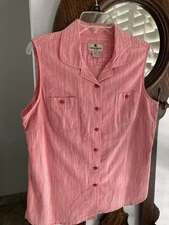 Woolrich Womens Sleeveless Button-Down Shirt size  L - Red Casual