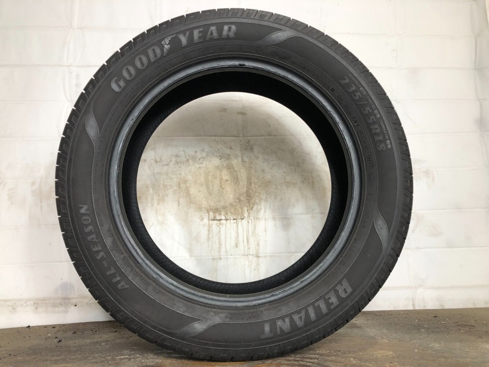 [1] Goodyear Reliant All-Season P235/55R18 235 55 18 Tire 8.0-8.75/32 ...