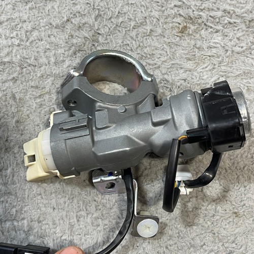 2010 2011 2012 2013 KIA FORTE IGNITION SWITCH WITH KEY DOOR LOCK KEY FOB - Picture 7 of 11