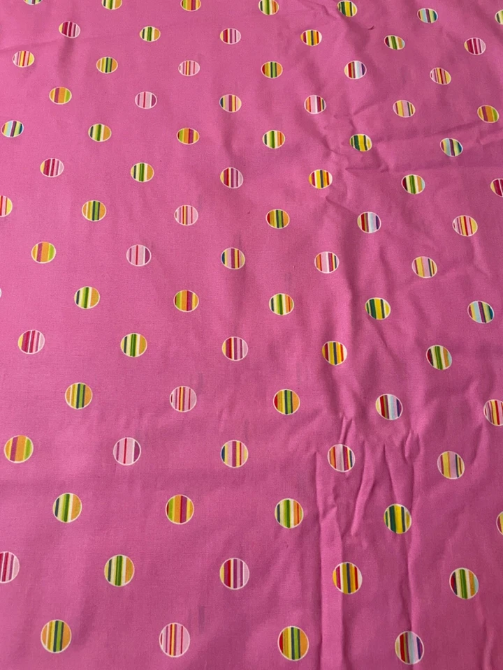 Fabric Lot 5 Yds + 1 Yd 42 W Lisette Liesl and Co Fuchsia Circles With Stripes - Image 4 of 4