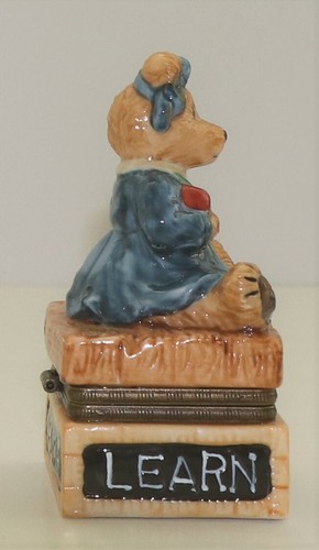 BOYDS BEAR PORCELAIN KEEPSAKE MS. BRUIN THE TEACHER LE BEARMOGE COLL 1E/4265 - Picture 3 of 8