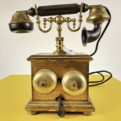 telefono vintage in legno e metallo dipinto a mano - Zdjęcie 10 z 15