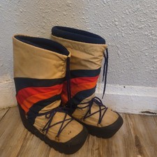 Vintage 80s Rainbow Stripe Lace Up Moon Boots Made in Korea Men's Size 9-10