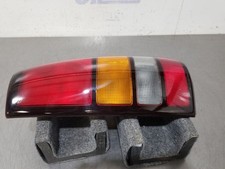 06 Gmc Sierra 2500 Tail Light Lamp Right Passenger