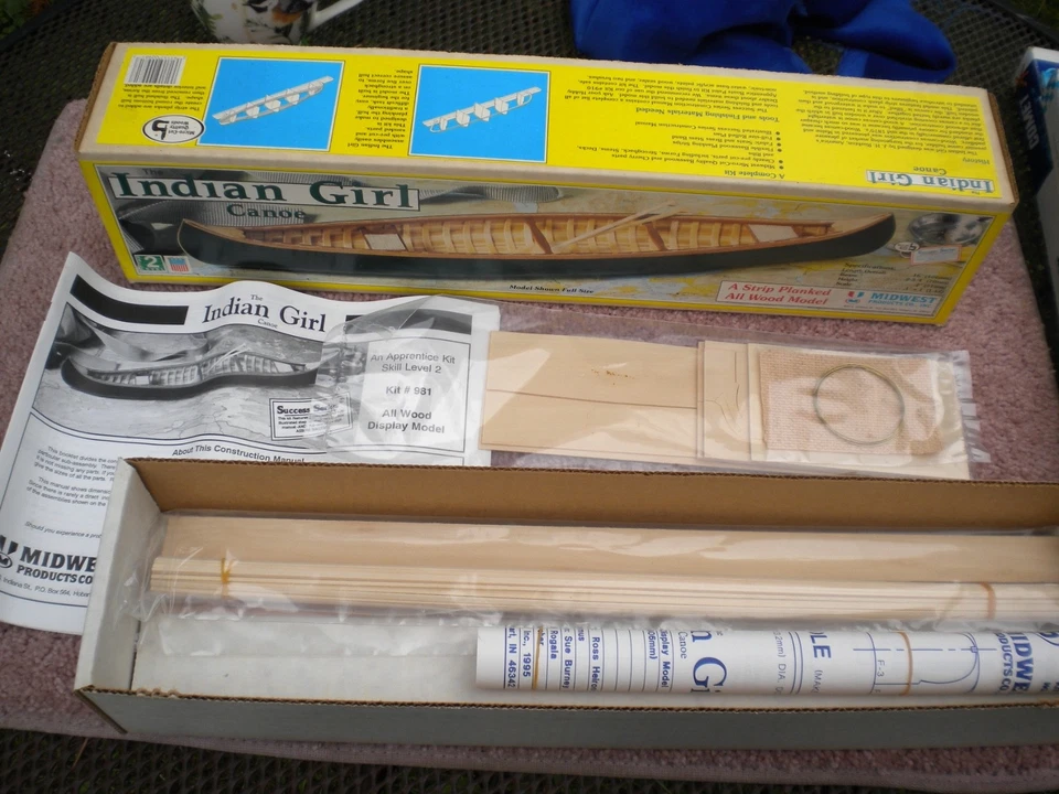 The Indian Girl Canoe All Wood Model 1:12 Scale Midwest Products USA Used - Image 4 of 4