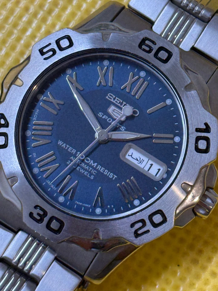 Снятые с производства Редкие Автоматические Часы Seiko Starfish Арабский и Английский Дневной Формат - Изображение 4 из 4