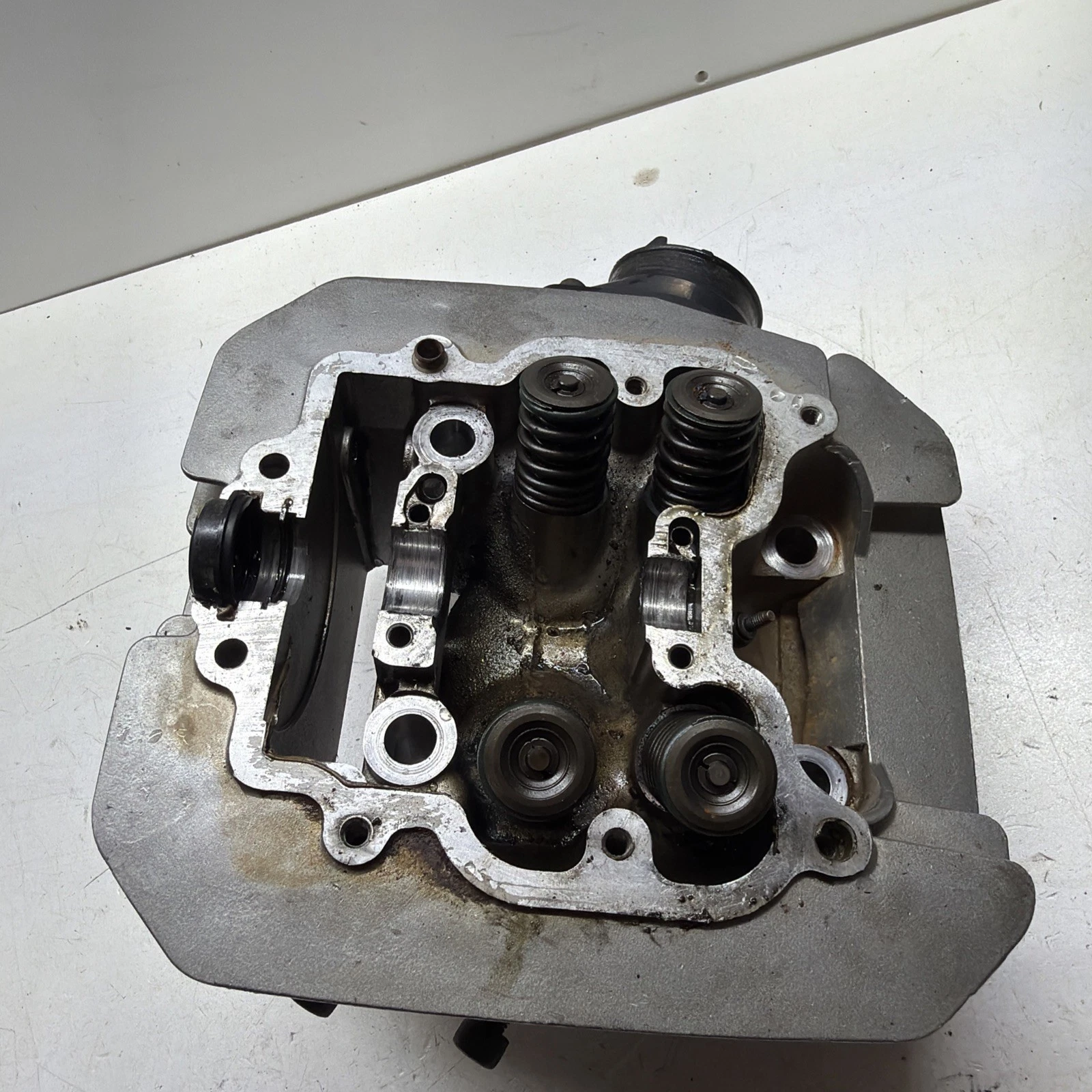 90 - 99 1995 SUZUKI DR 350 S OEM CYLINDER HEAD VALVES TOP END ENGINE