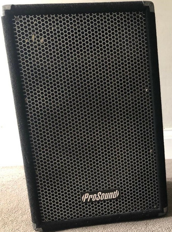 300w ProSound Passive Speakers And 1600w Prosound Amp