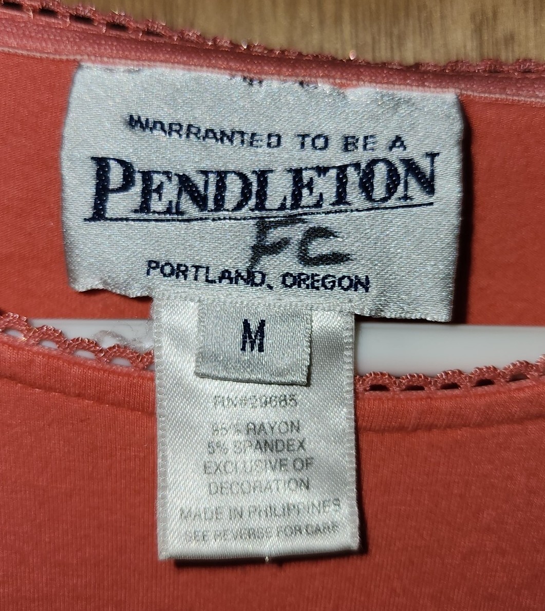 Pendleton Women's Medium Top Size medium - image 3