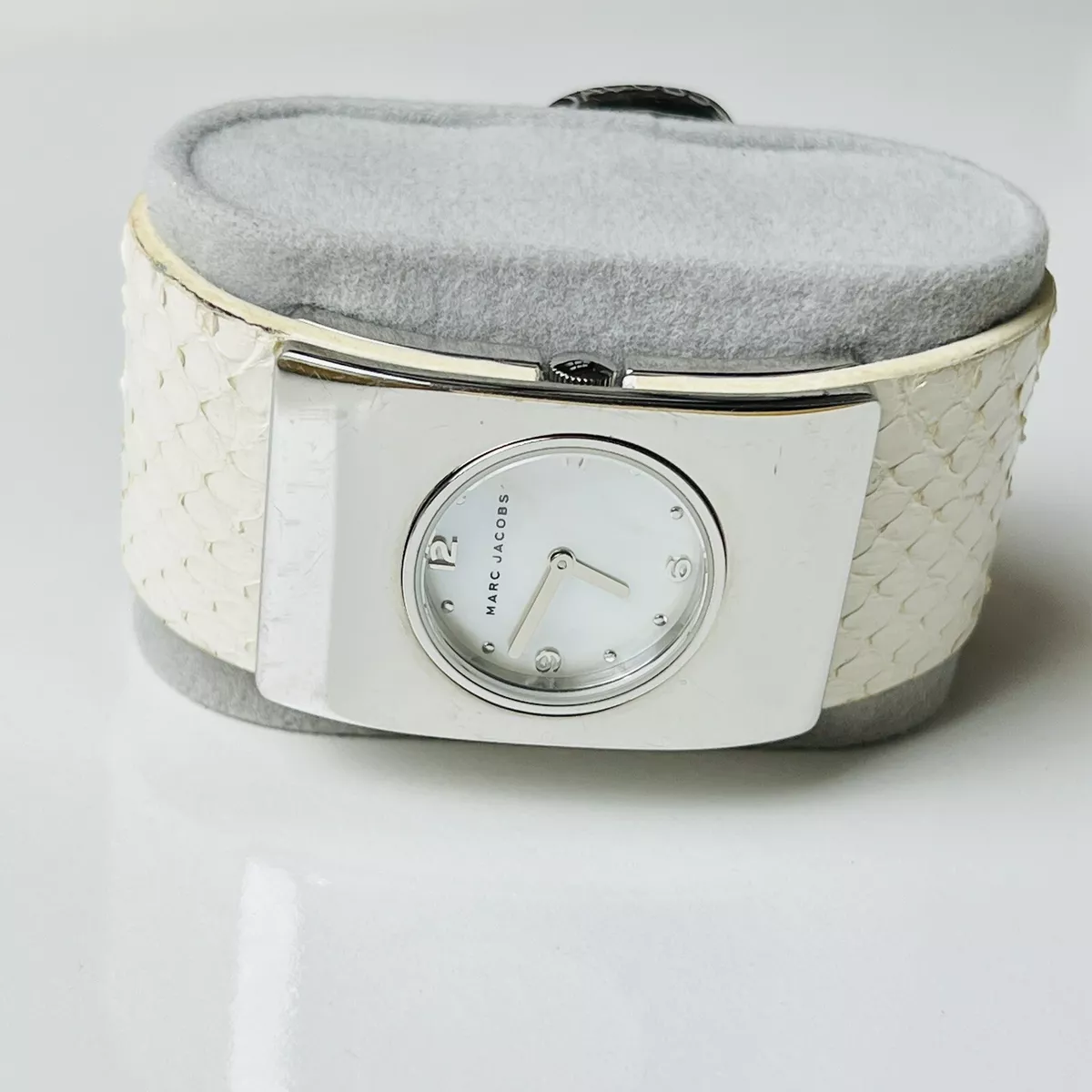 Marc Jacobs Watch 30mm Case White Leather Reptile Straps Bands Ladies