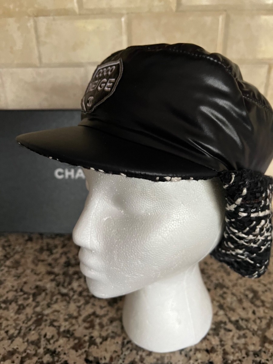 CHANEL 18N- 2019 COCO NEIGE NEW BLACK TRAPPER HAT CC LOGO TWEED CC