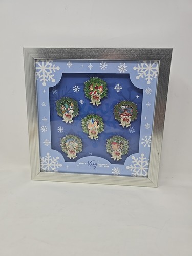 Disney Mickey's Very Merry Christmas Party Ltd Edition Framed Set 2018 6 Pins