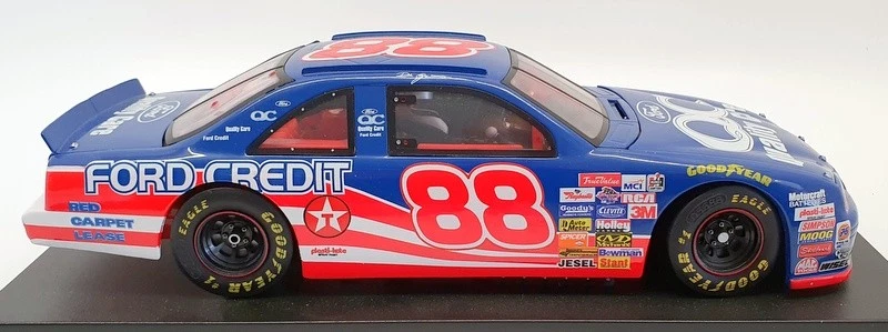 Revell 1/18 Scale Diecast 4226 - 1997 Ford Thunderbird #88 Dale Jarrett - Image 3 of 4