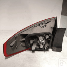 1523738 Fanale post. parte est. SX FORD MONDEO (CA2) 2.0 GPL Ber 5p/b-g/1999cc