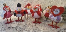 Target Spritz Featherly Friends Bird Valentines Day 2022-24 Queenie Kingsley Jet