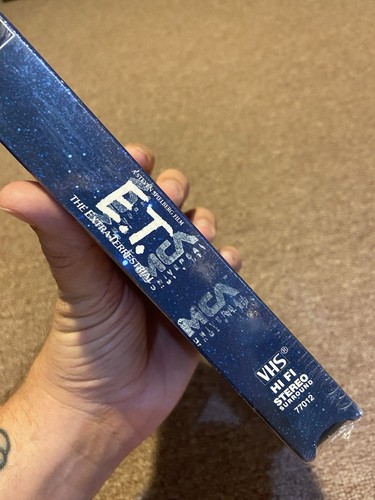 E.T. ET the Extra Terrestrial 1988 VHS Sealed MCA Watermark Brand New - Picture 5 of 6