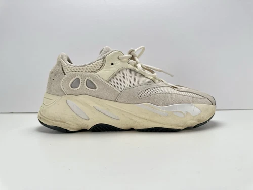 Scarpe da ginnastica Adidas Yeezy Boost 700 bianche modello UK 8.5 EU 42.5 2019