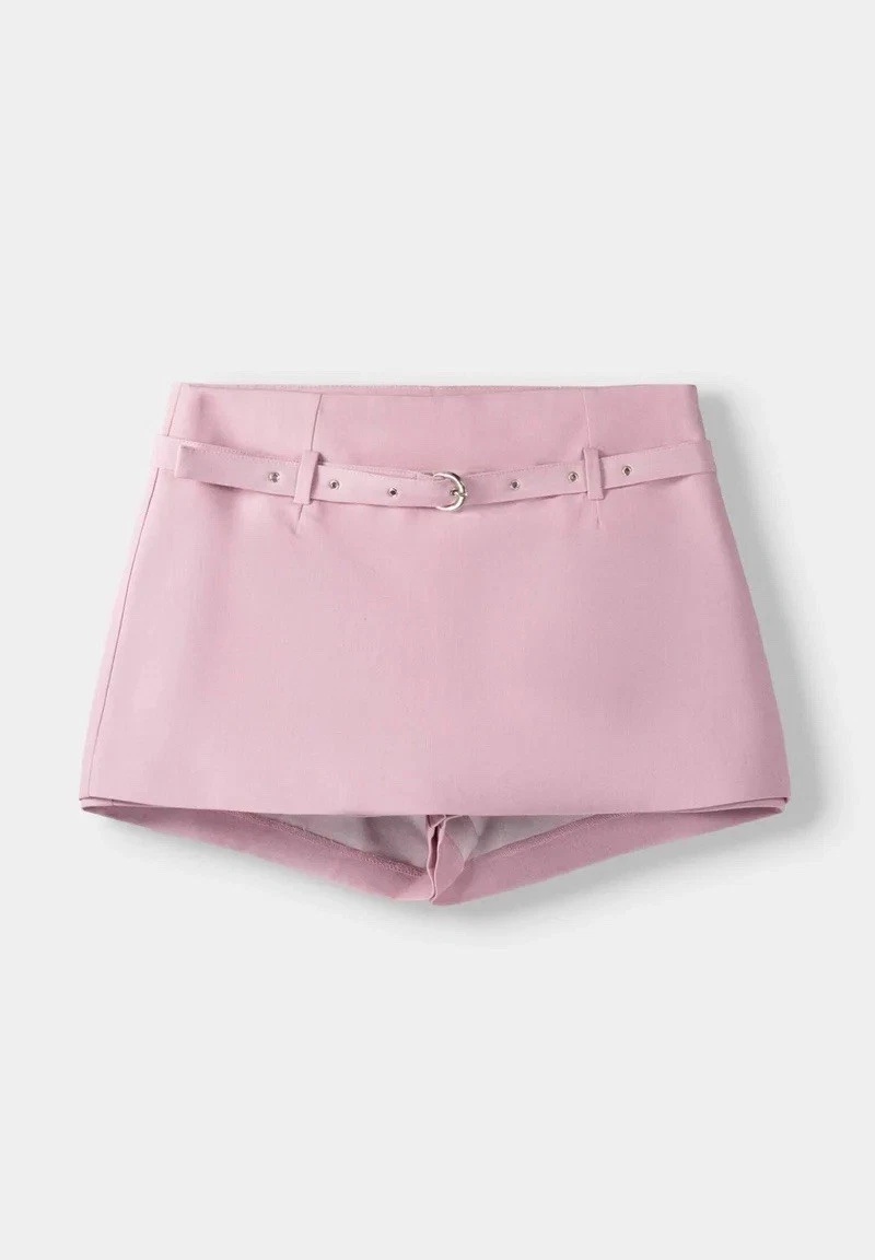 Mini Skort Bershka para mujer con cinturón plateado rosa claro talla S nuevo con etiquetas precio de venta sugerido por el fabricante 29,99