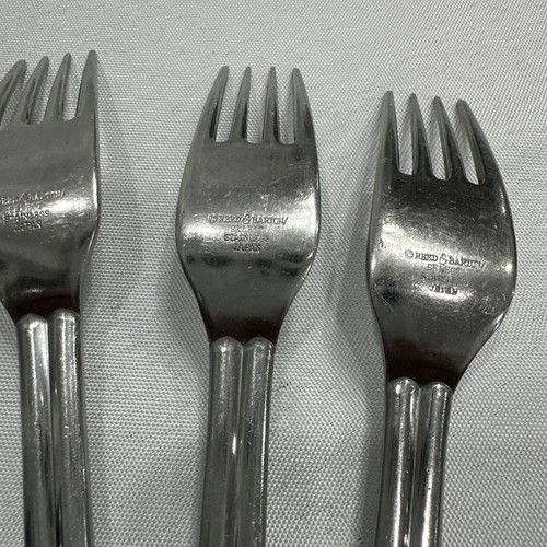 (3) REED & BARTON SELECT FORKS 18/10 STAINLESS - 8 in - Picture 7 of 7