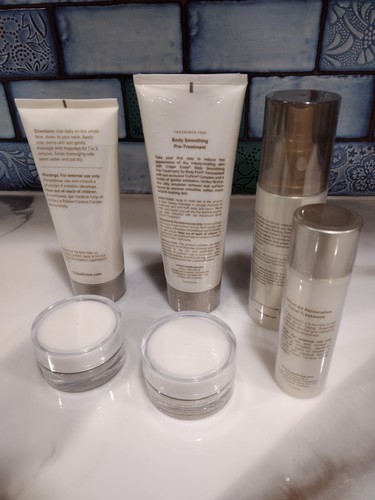 6 Crepe Cancellazione Tartufiro Pretrattamento Scrub Tonificazione Ripristino Nebbia & Plumping Viso - Foto 7 di 10