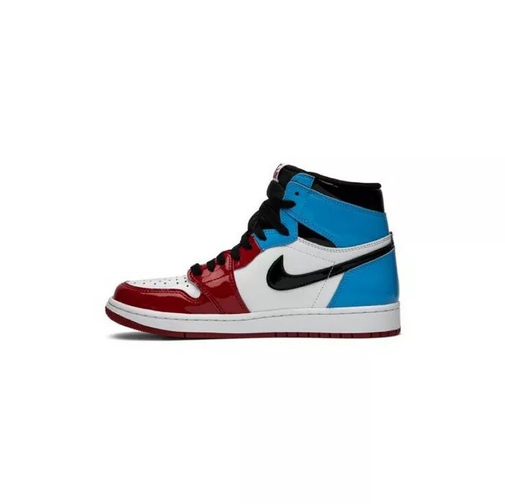 New 2019 Nike Air Jordan 1 Retro High OG Fearless UNC