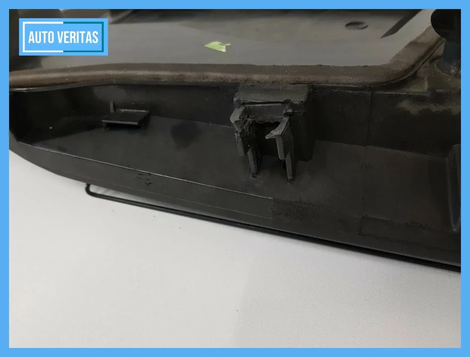 Original BMW E39 Microfilter Box Airfilter Box Pollen Filter Box 8364772 - Image 3 of 3