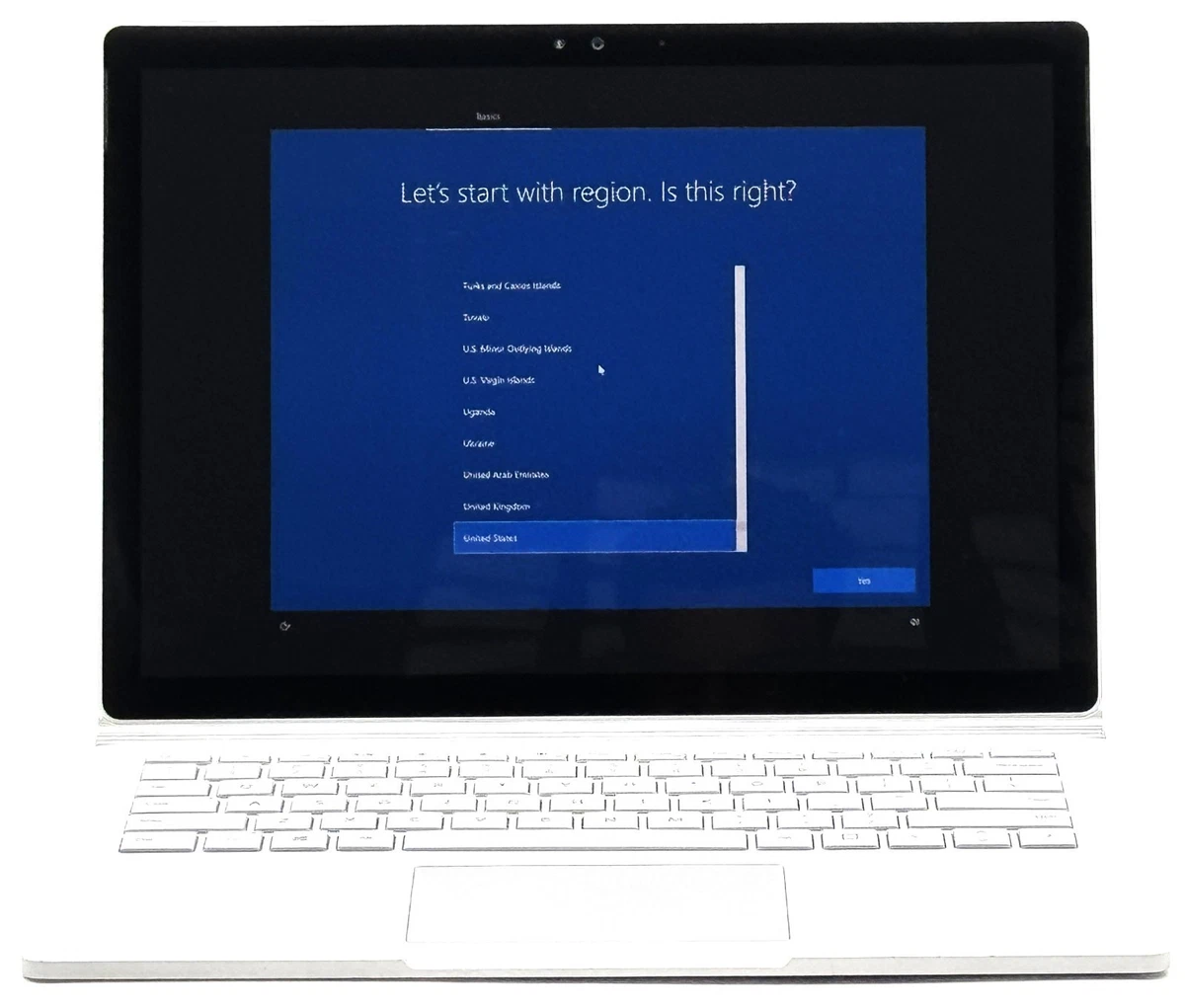 Microsoft Surface Book Intel Core i5 6th Gen. PC Laptops