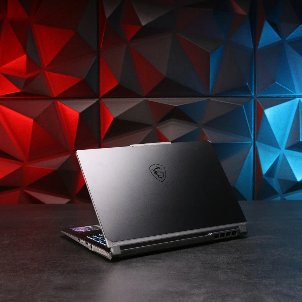 MSI Cyborg 15 Gaming Laptop // i5-13420H, RTX 4060, 16 GB RAM, 512 GB SSD - Bild 4 von 4