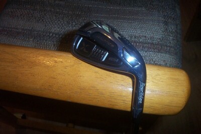 slightly used Tour Edge Exotics EX - D  steel 7 iron mens RH  steel regular +1/2