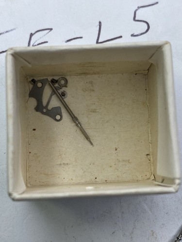 Vintage Welsbro Incabloc Men Watch 17 Jewels w' Parts AS IS For Parts or repair - Picture 11 of 12