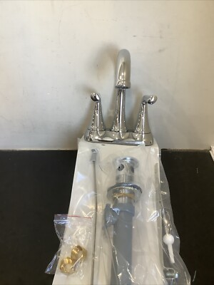 Delta Kayra Centerset Bathroom Faucet Polished Chrome. 2533LF-TP U3