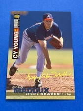 1995 Collector's Choice Gold Signature Parallel Greg Maddux -Tough Braves Legend