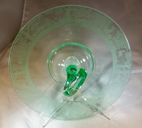 TIFFIN U.S. GLASS CO. DEERWOOD  BIRCH TREE GREEN CENTER HANDLED SERVING TRAY!