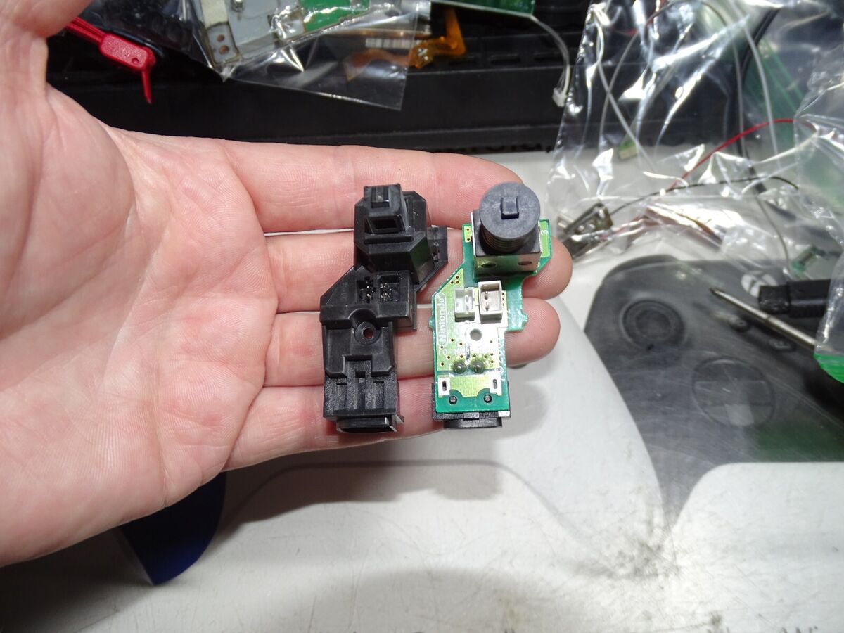 Nintendo GameCube DOL-001/101-Power Button Board x2-Either Nintendo GameCube DOL-001/101-Power Button Board x2-Either