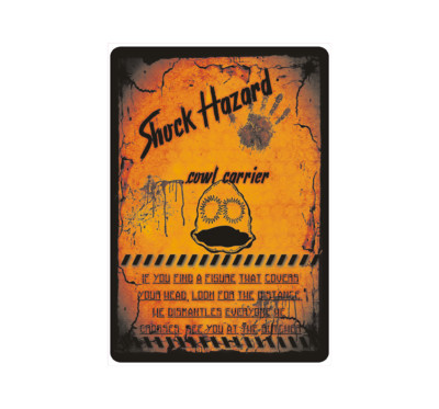 Schild Hinweisschild Hinweis ''Shock Hazard Cowl Carrier'' Horror Death Skull Booh
