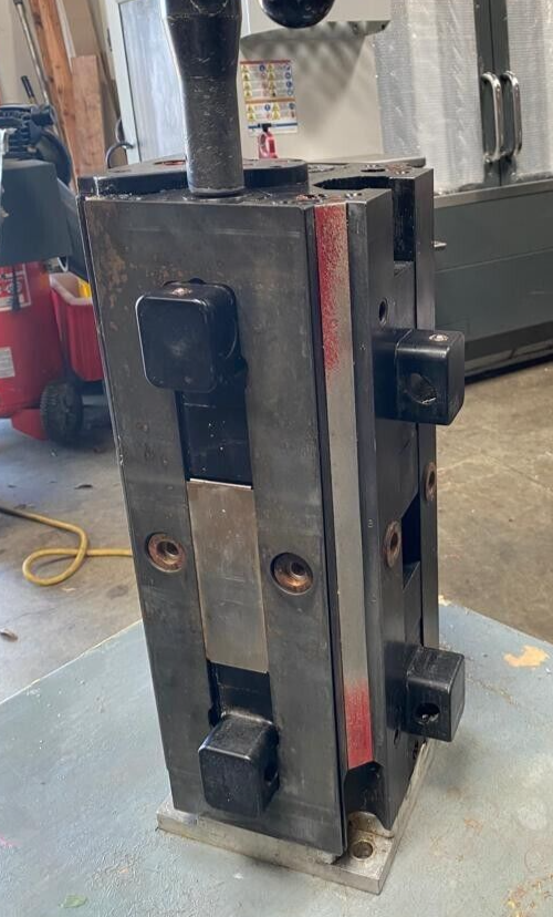 Chick Multi lock Tombstone Vise MCLM1550 Workholding Haas CNC