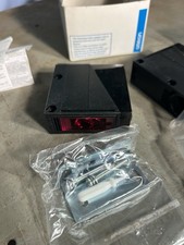 Omron E3JM-10M4-US Photoelectric Switch Safte...