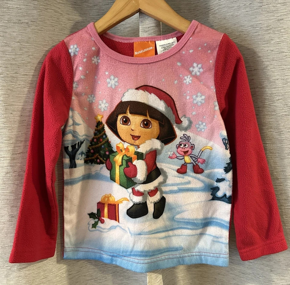 Conjunto Natal Dora The Explorer 2 Peças Pj Tamanho 4t Nickelodeon Vermelho e Rosa - Imagem 4 de 4