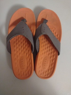 Clarks Privo Flip Flop Sandals 7m Orange Thong Slip On Casual Comfort Outdoor