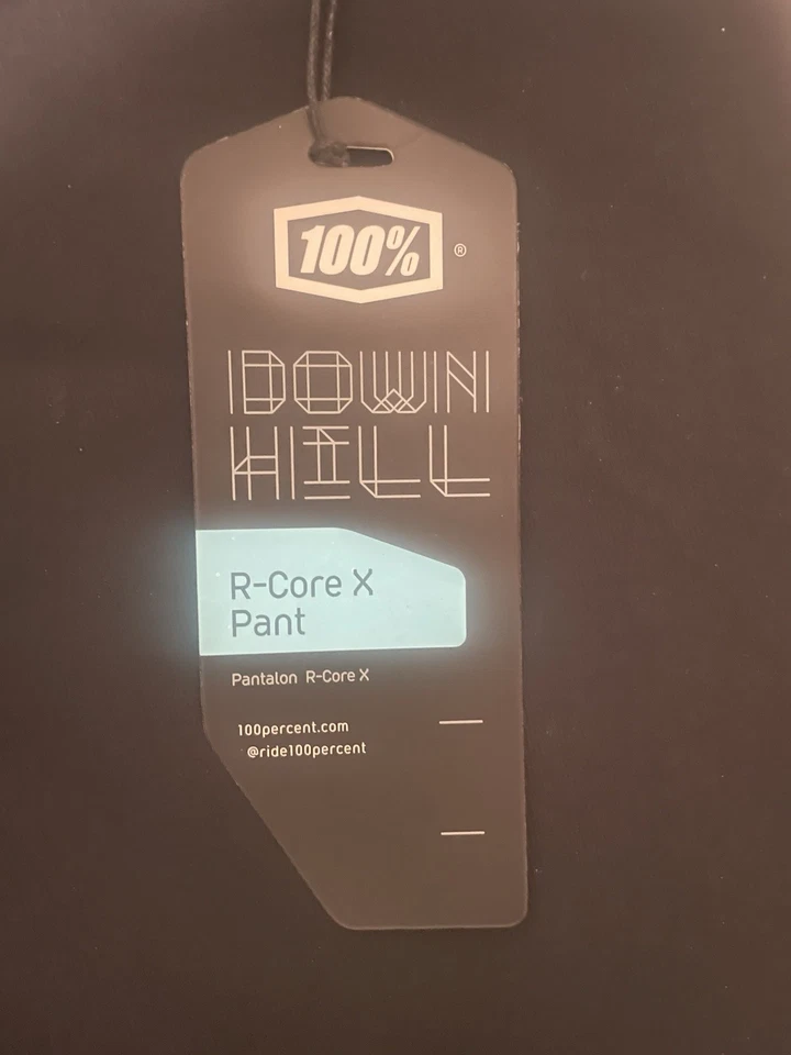 Calça de corrida 100% R-Core X DH, tamanho 38, preto/branco, nova com etiquetas - Imagem 3 de 4