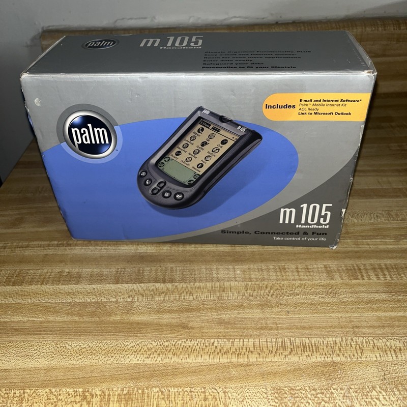 Palm m105 Personal Handheld Organizer Pocket Computer System For Parts Only