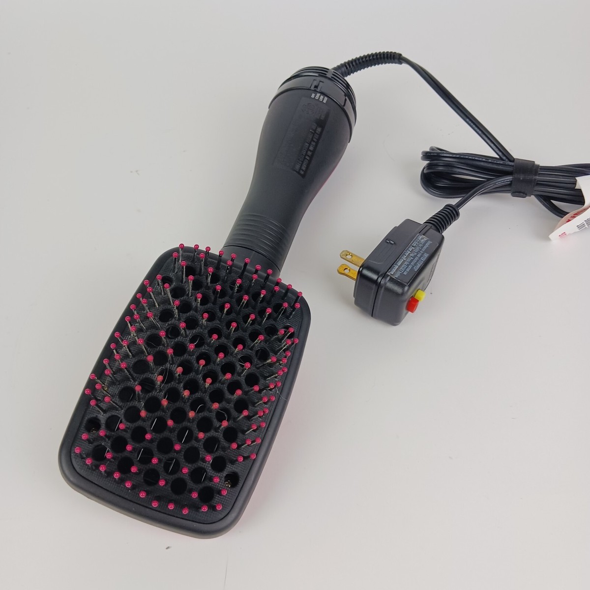 New! Revlon One Step Hair Dryer and Styler. Model: RVDR5212 Revlon One-Step Hair Dryer & Styler, Ionic Technology, Black  main image 4