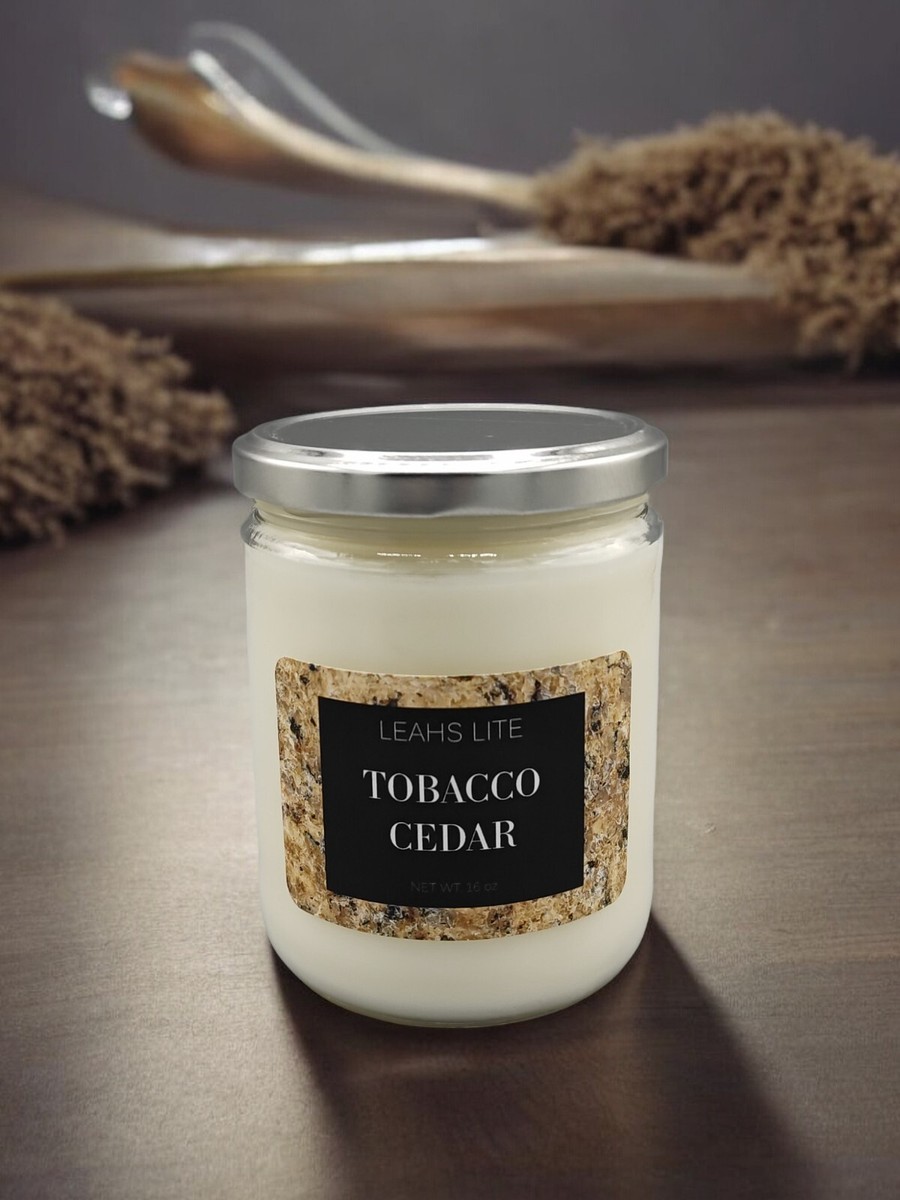 the collection tobacco cedar candle & larger spaces Wood Wick * TOBACCO CEDAR