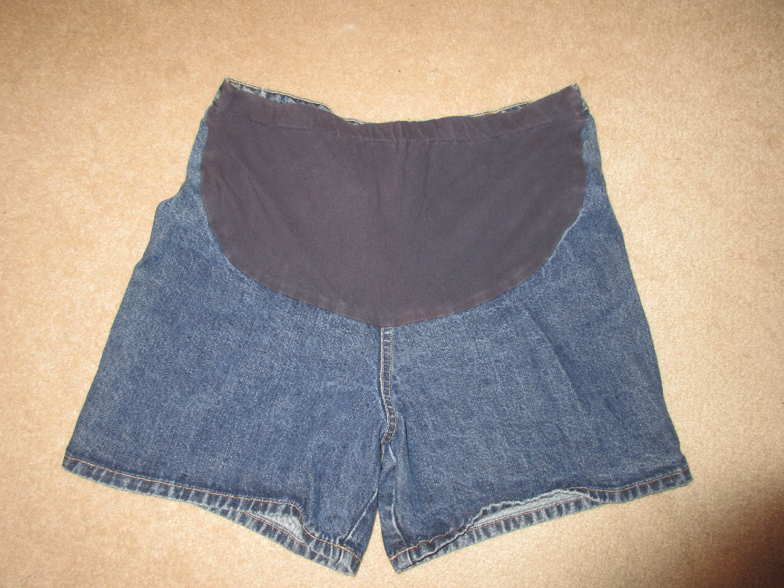 MATERNITY - Shorts - Baby & Me - Denim - Medium Blue - Sz Medium
