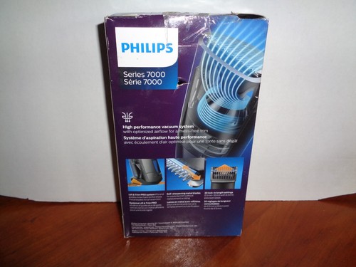 Philips Norelco Cordless Vacuum Beard Trimmer BT7500 with 20 Length Settings - Picture 8 of 9