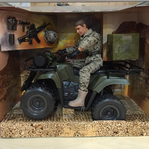 Soldatino bambola mobile 1:6 fuoristrada 4x4 moto modello militare giocattolo per bambini - Foto 16 di 18